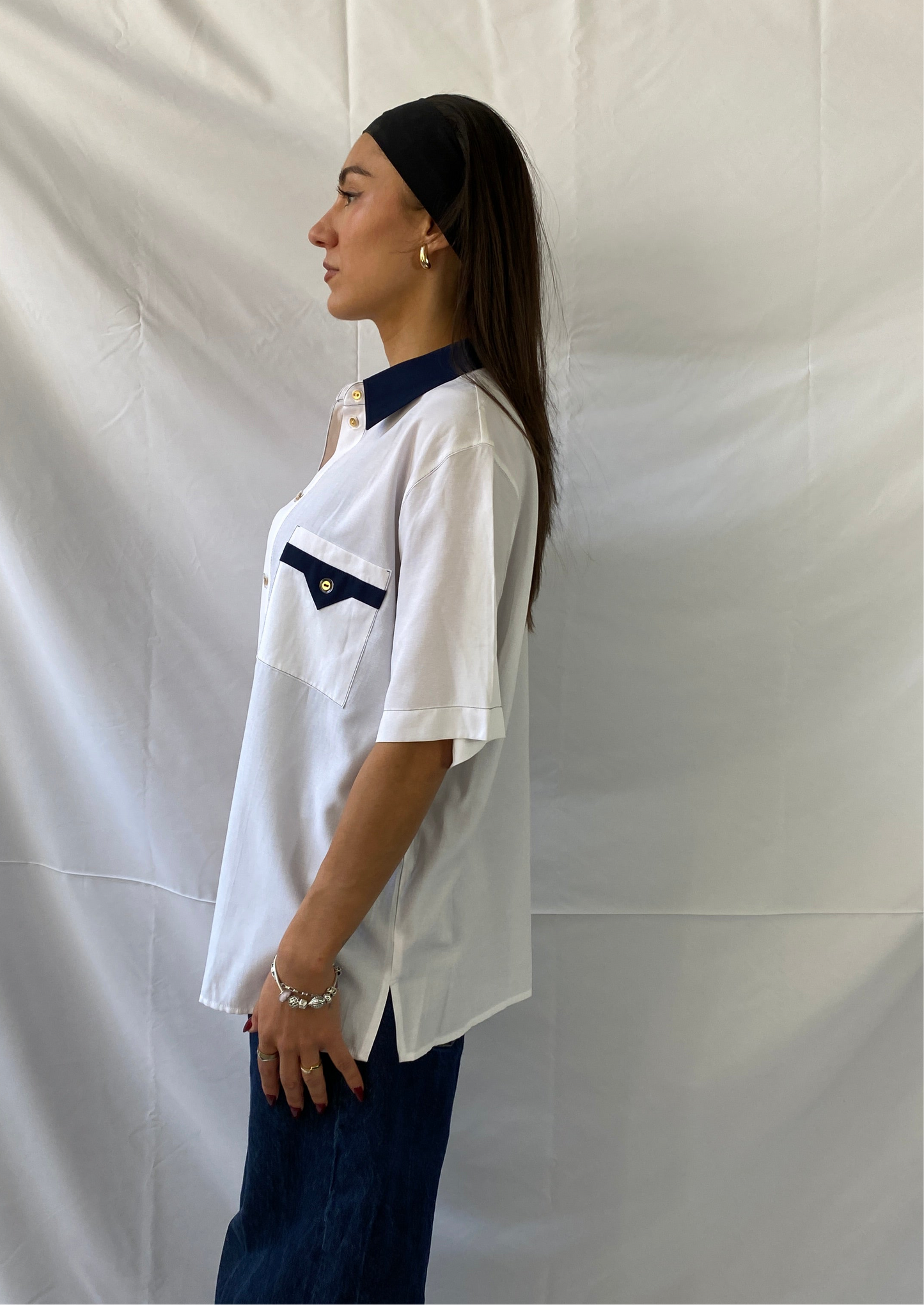 blaue FLECKEN! Bluse weiß blauer Kragen