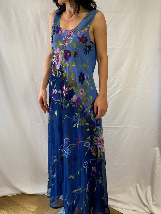 Wendbares Blumenkleid