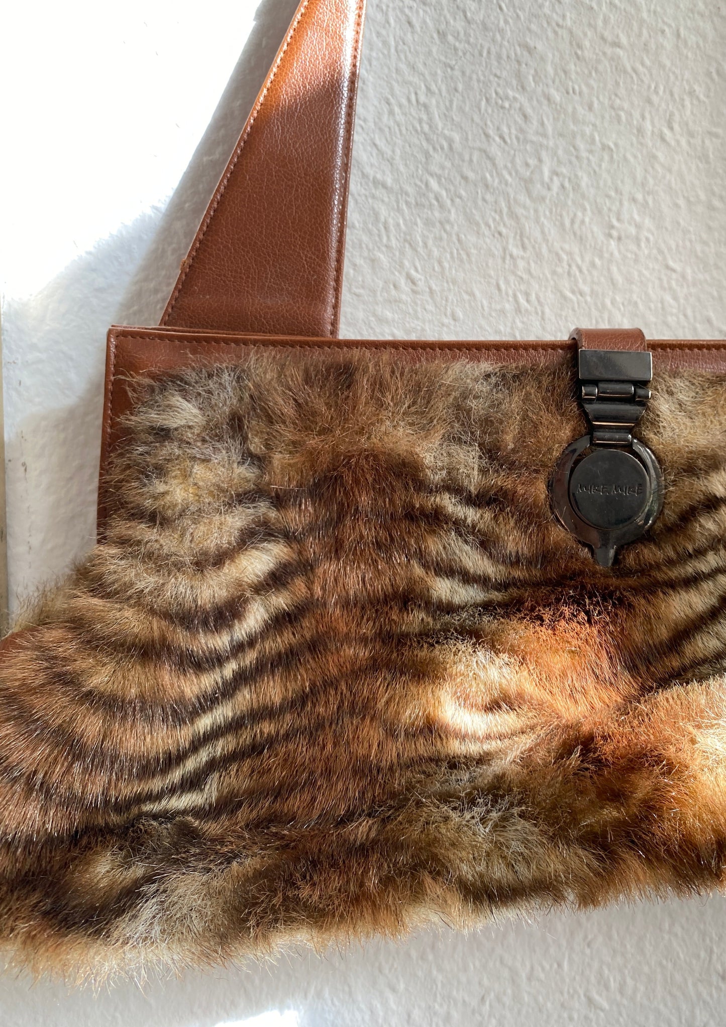vintage tasche tigerfell