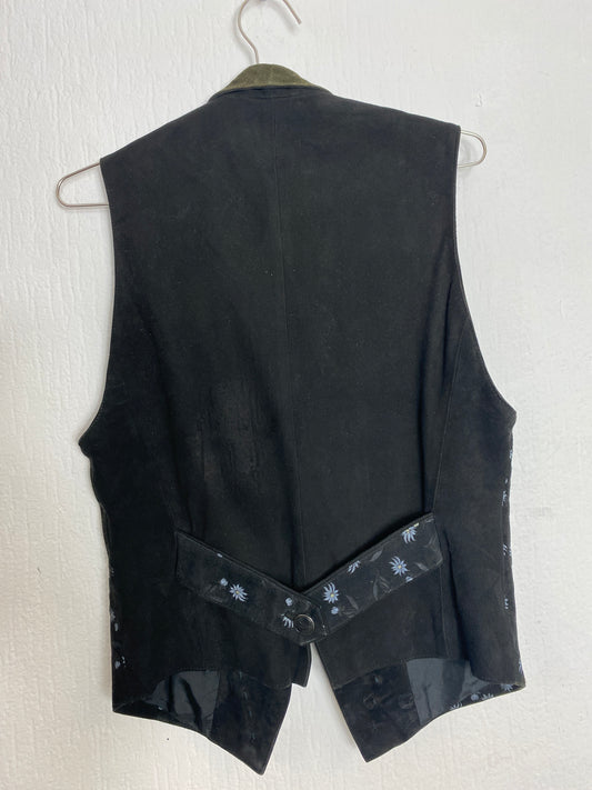 Flower suede vest
