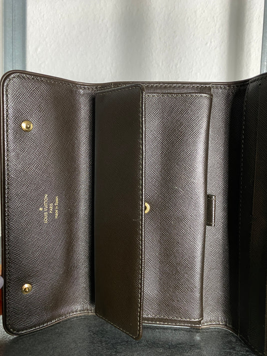 Vintage LV wallet