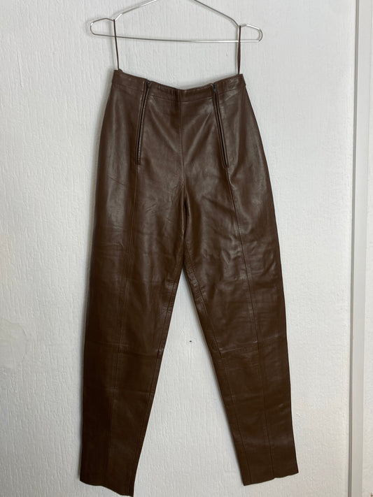braune vintage lederhose