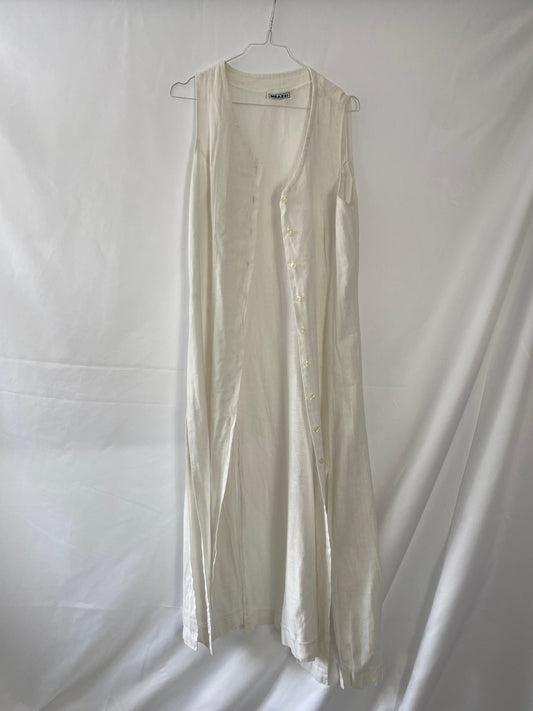 Leinen Kleid mit Schlitzen