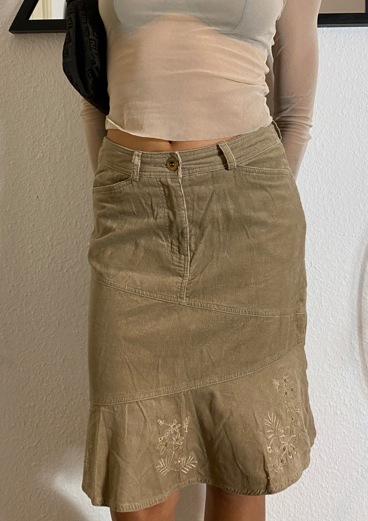 Midi trumpet skirt