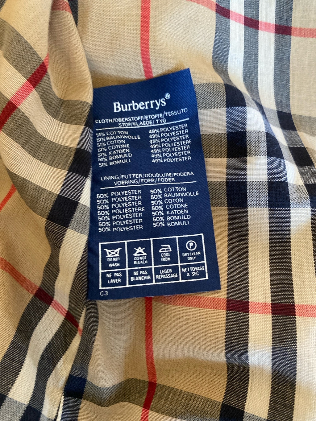 Vintage Burberrys Trenchcoat