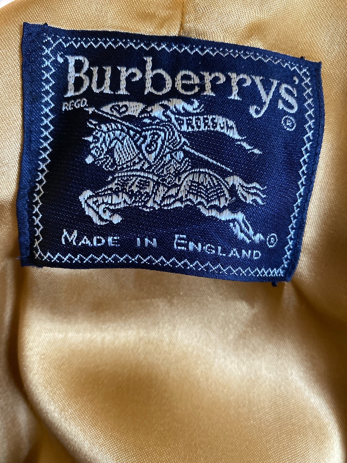 Vintage Burberrys Trenchcoat