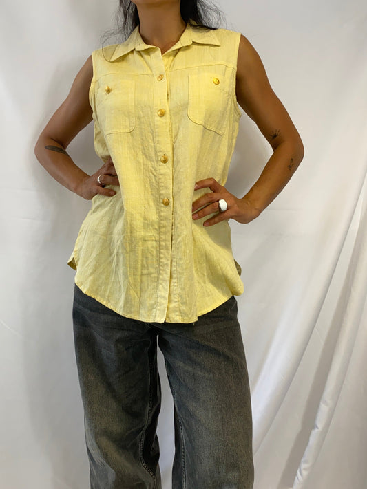 Sleeveless Bluse