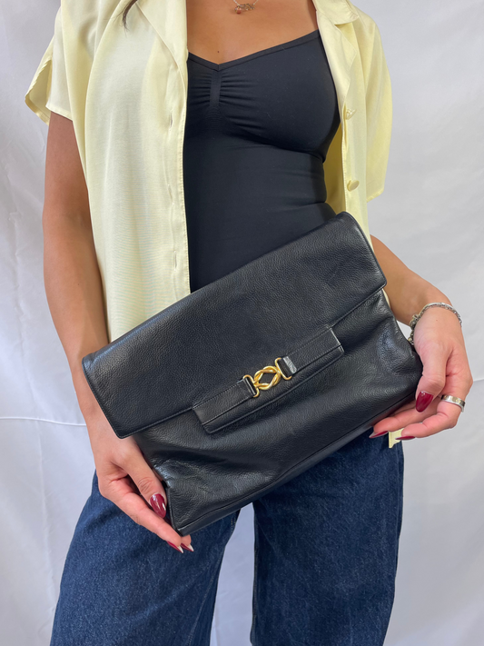 Schwarze Gucci Lederclutch